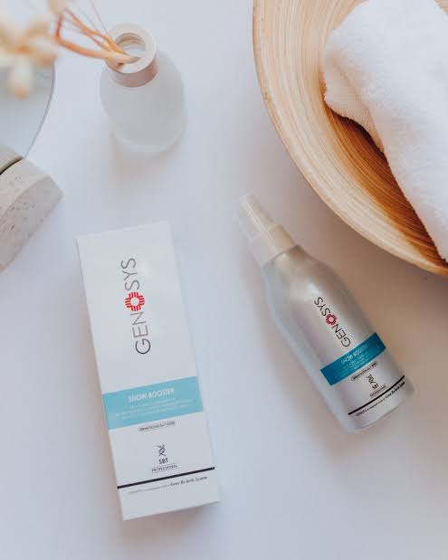Genosys Snow Booster Toner 🔹 Genosys Snow Booster Toner, gözenek sıkılaştırıcı, cilt tonu dengeleyici ve nemlendirici tonik arayanlar için profesyonel çözüm. Tüm cilt tiplerine uygun, pH dengeleyici etkisiyle parlama, kuruluk ve sivilceyi hedef alır. Günlük bakım rutinine ekleyin, cildinizi ferahlatın ve canlılığını geri kazandırın. #genosystonik #snowboostertoner #gözeneksıkılaştırıcı #phdengeleyici #ciltbakımtoneri #koreciltbakımı #nemlendiricitonik #cilttonueşitleme #aknekarşıtıbakım #tonikkullananlar