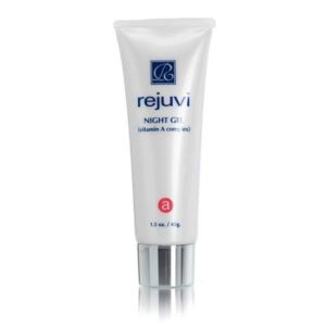 Retinoid içerikli gece bakım jeli. Hücre yenilenmesini destekler, ince çizgileri azaltır ve cilde sabaha kadar pürüzsüzlük kazandırır. Gündüz mutlaka güneş koruyucu ile birlikte kullanılmalıdır.