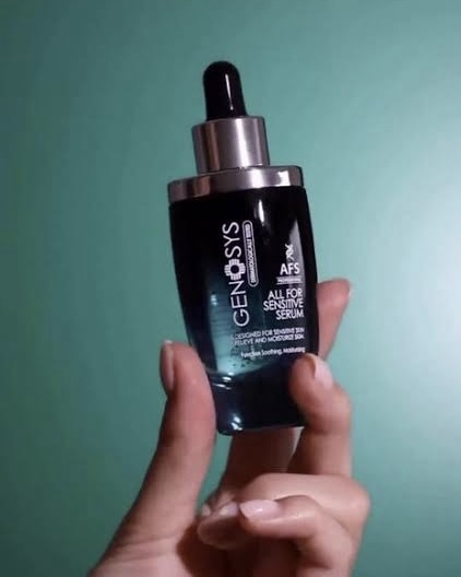 Genosys All‑For Sensitive Serum (AFS) – (Hassas Ciltler İçin Güçlü Onarıcı ve Yatıştırıcı Serum) Genosys All‑For Sensitive Serum (AFS) – Phytolex SC, MultiEx BSASM® Plus, hyaluronik asit, beta-glucan & fermente balkabağı özütü ile hassas ciltleri yatıştır, bariyeri güçlendir, tahrişi ve hassasiyeti azalt. #hassasciltsaparıtı #yatıştırıcıerum #AFsSserum #bariyergüçlendirme #nemdestekserum #ciltonarmaservum