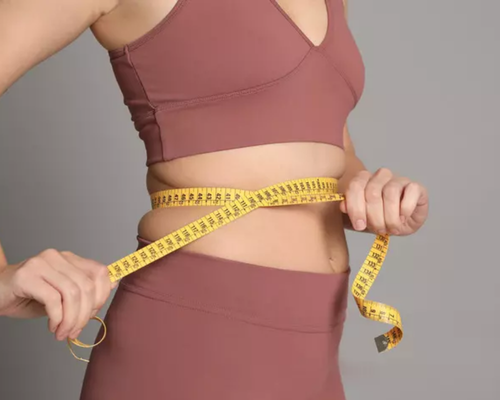 Çanakkale Kleopatra Güzellik Salonu'nda uzmanlar tarafından yapılan Vücut Detoksu - Ödem Atımı uygulaması ile hafif ve yenilenmiş bir his.